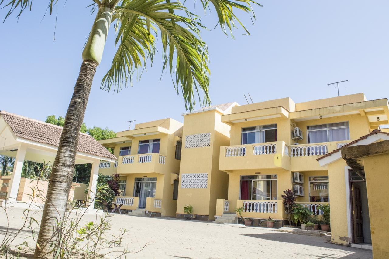 Pawenzi Serviced Apartments Mombasa Esterno foto