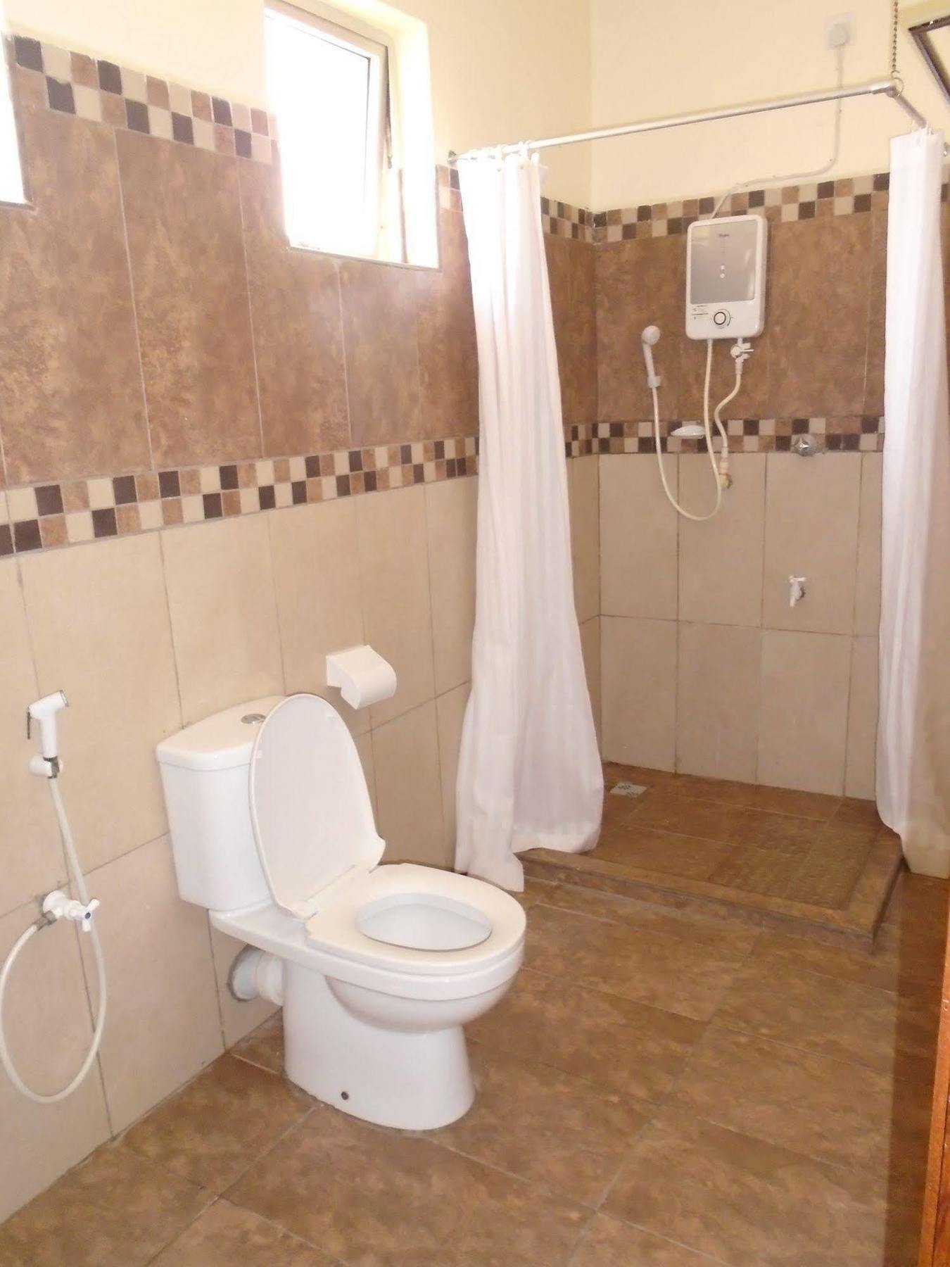 Pawenzi Serviced Apartments Mombasa Esterno foto