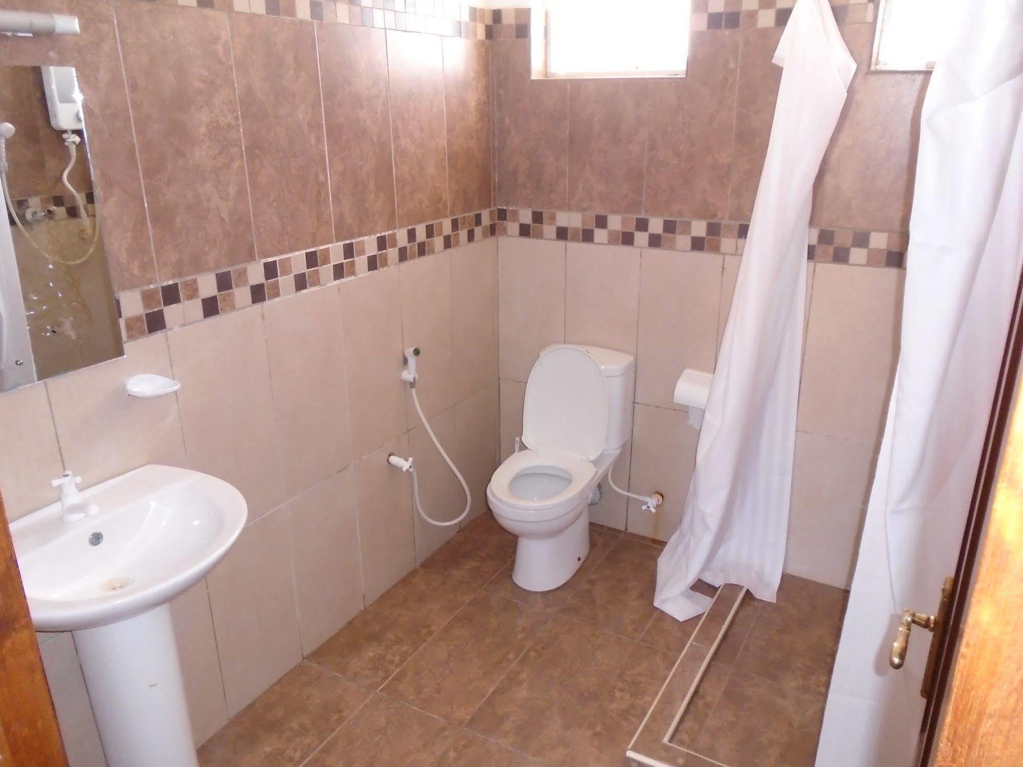 Pawenzi Serviced Apartments Mombasa Esterno foto