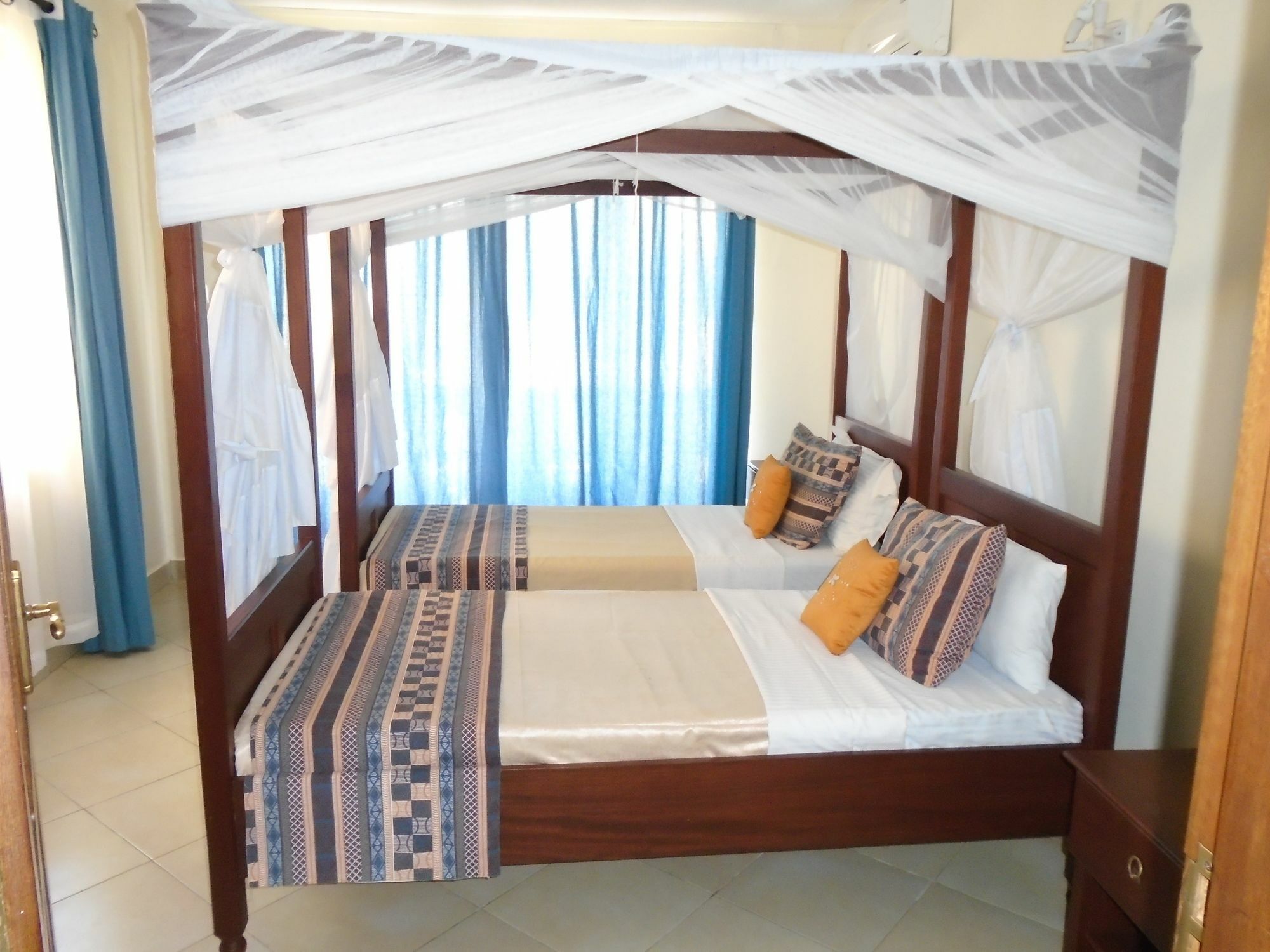 Pawenzi Serviced Apartments Mombasa Esterno foto